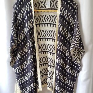 Forever 21 Aztec Print Fringe Wrap